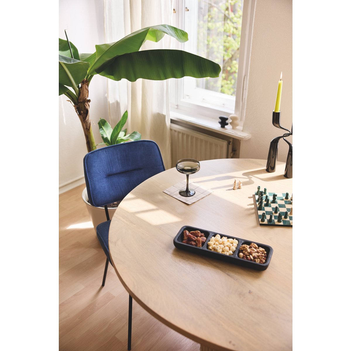 Round dining table 120x120 cm Mango wood