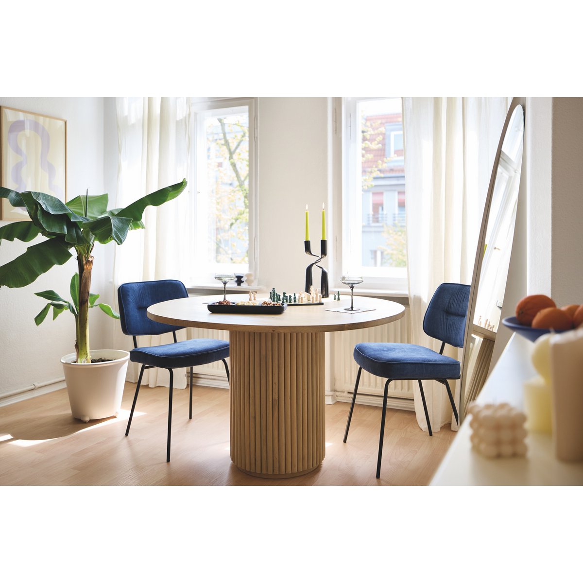 Round dining table 120x120 cm Mango wood