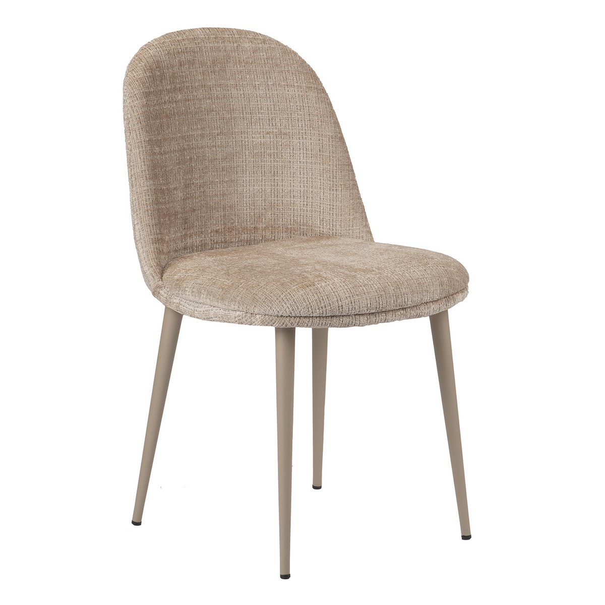 Crème eierstoel met stalen poten in moderne woonkamer