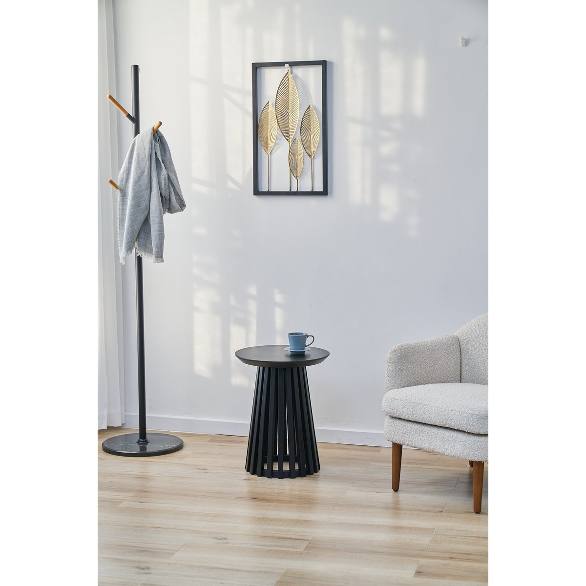 Round Side Table Black