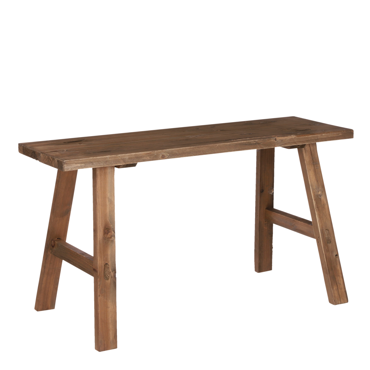 Houten bankje van gerecycled hout in bruine tinten in een woonkamer