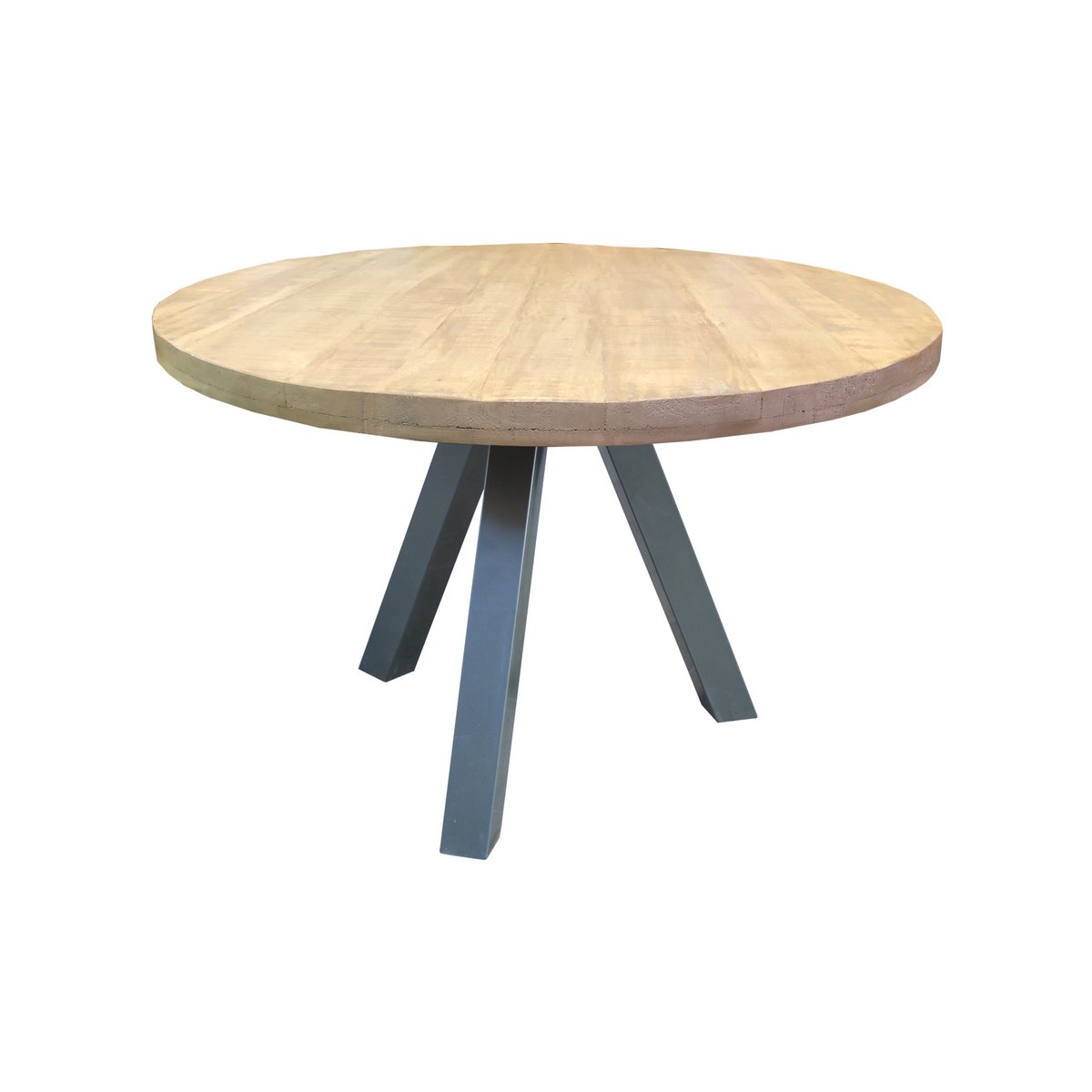 Ronde tafel van mangohout met metalen frame in eetkamer