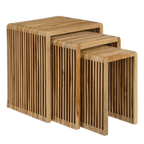 Set van 3 bijzettafels van gerecycled hout in een moderne woonkamer