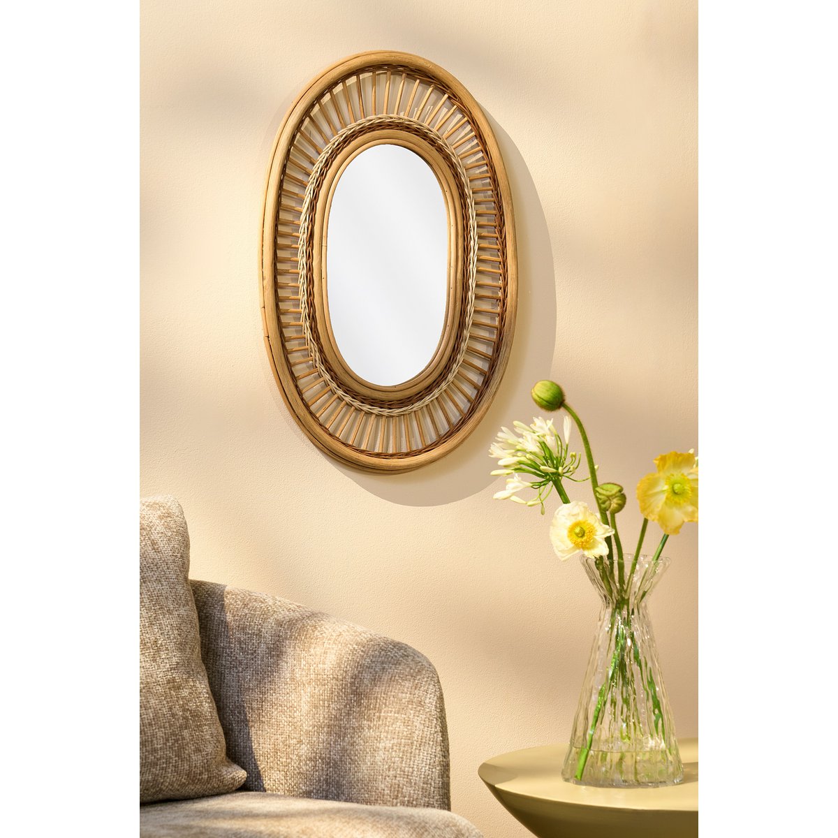 Ovale Wandspiegel Rotan L59 x B40 x H3 cm Lichtbruin