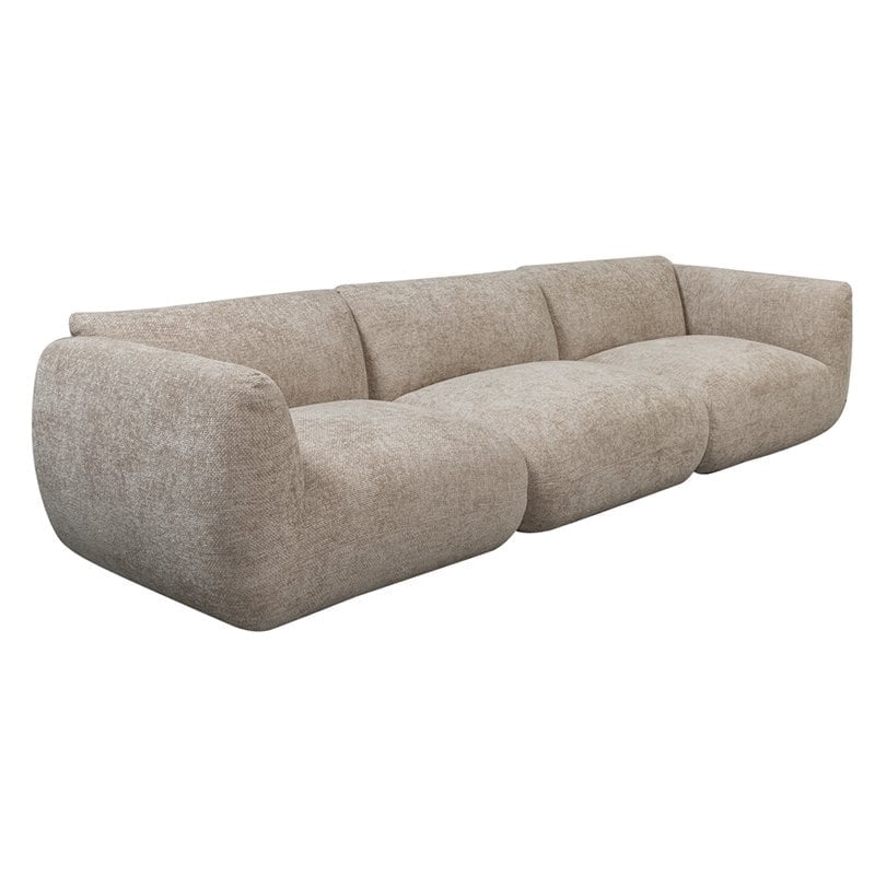 Latte kleurige 4-zits bank in moderne woonkamer