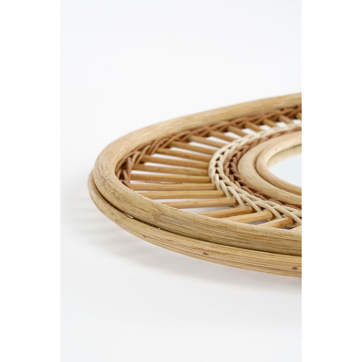 Ovale Wandspiegel Rotan L59 x B40 x H3 cm Lichtbruin